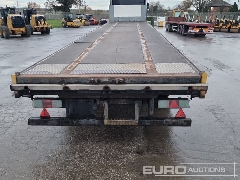 2012 Don-Bur Tri Axle Flat Bed Trailer - Semi-remorque plateau: photos 4 2012 Don-Bur Tri Axle Flat Bed Trailer - Semi-remorque plateau: photos 4