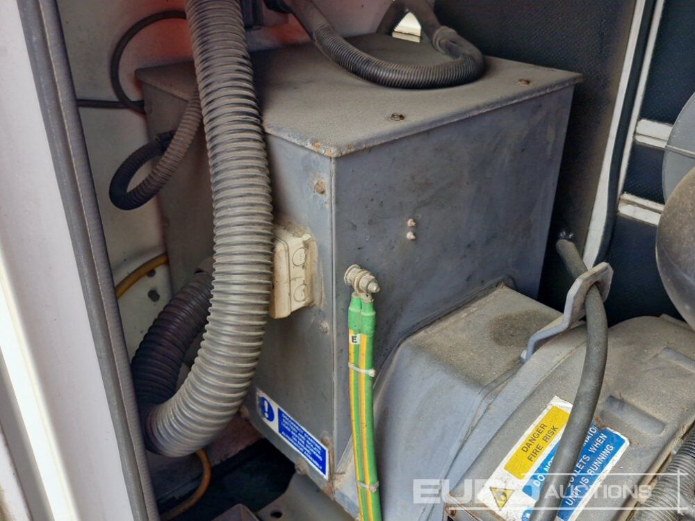 Groupe électrogène 2013 60kVA Generator, FPT Engine (Panel Missing): photos 15 Groupe électrogène 2013 60kVA Generator, FPT Engine (Panel Missing): photos 15