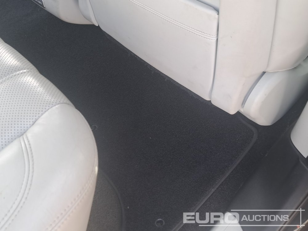 SUV 2013 Range Rover Vogue: photos 25 SUV 2013 Range Rover Vogue: photos 25