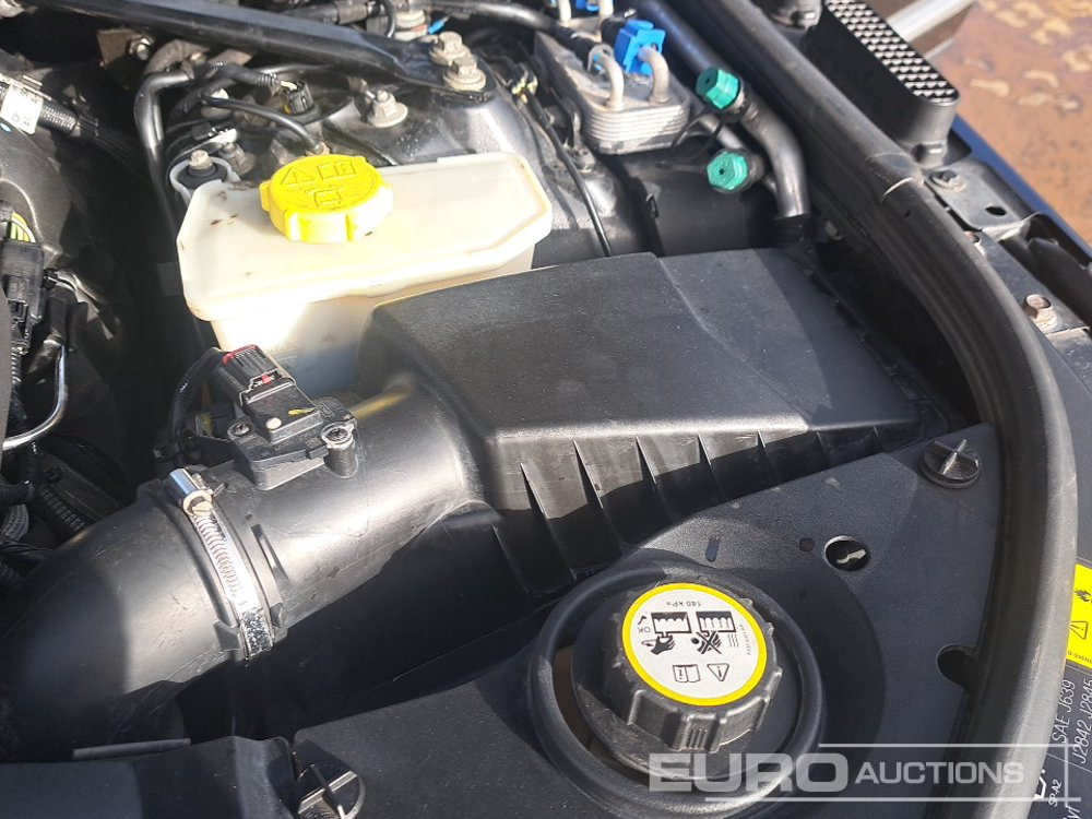 SUV 2013 Range Rover Vogue: photos 40 SUV 2013 Range Rover Vogue: photos 40