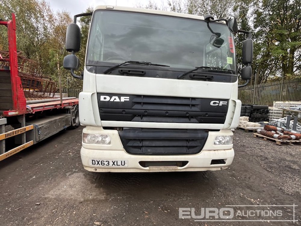 2014 DAF 75.310 - Camion plateau: photos 5 2014 DAF 75.310 - Camion plateau: photos 5