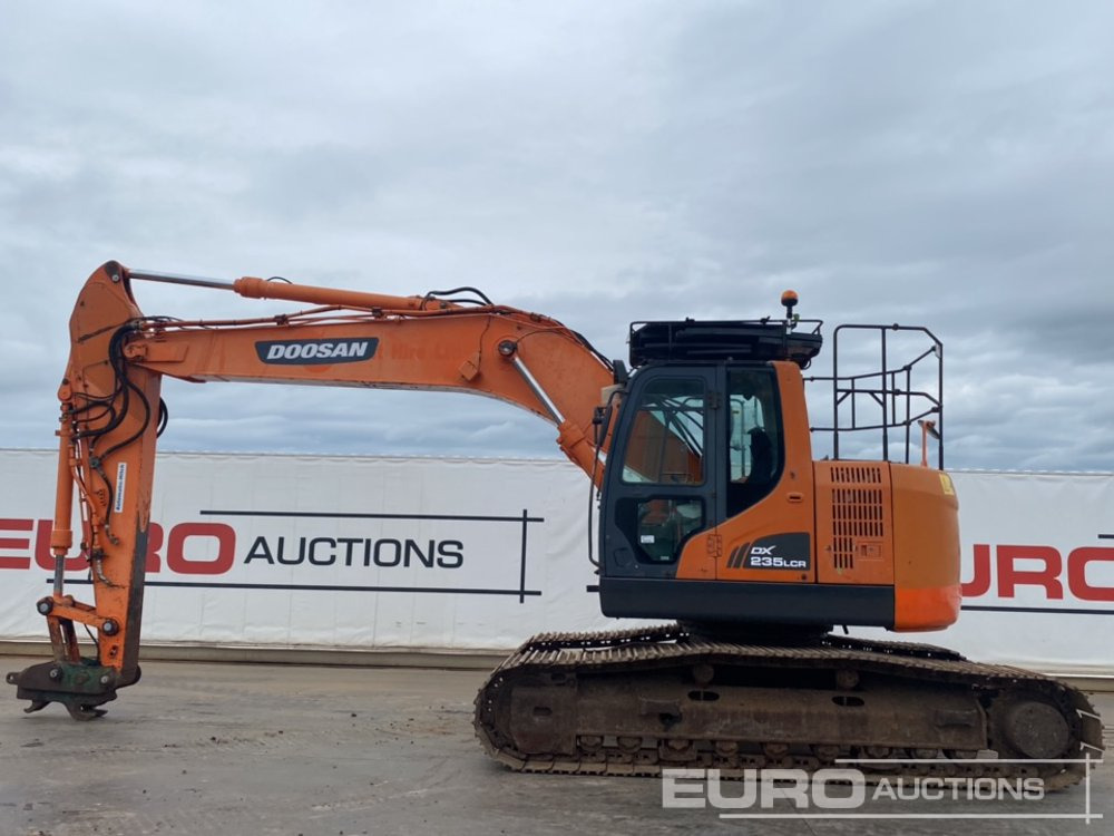 2014 Doosan DX235LCR - Pelle sur chenille: photos 2 2014 Doosan DX235LCR - Pelle sur chenille: photos 2
