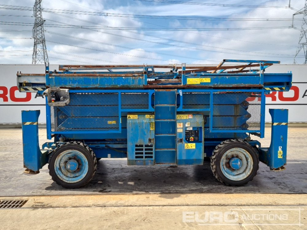 2014 Genie GS4390 - Nacelle: photos 2 2014 Genie GS4390 - Nacelle: photos 2