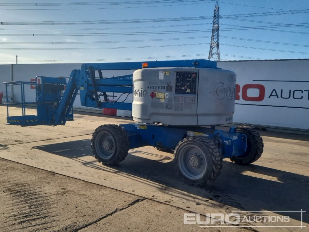 2014 Genie Z45/25J - Nacelle: photos 3 2014 Genie Z45/25J - Nacelle: photos 3