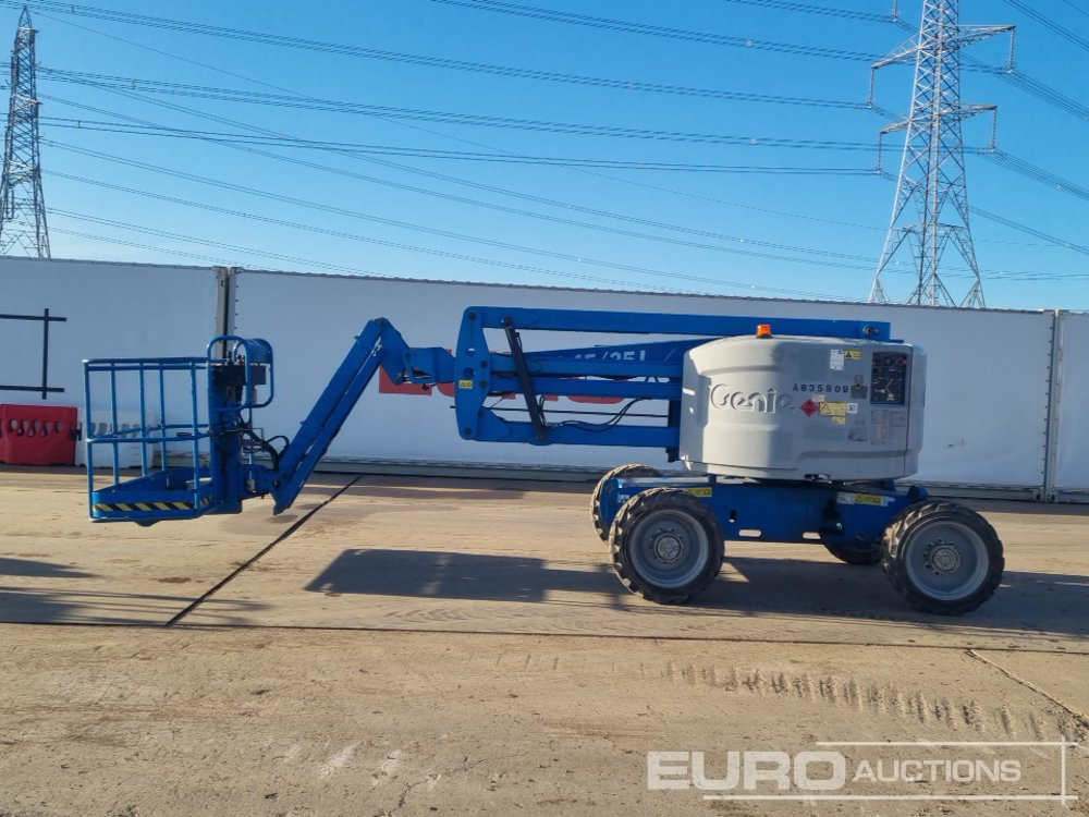 2014 Genie Z45/25J - Nacelle: photos 2 2014 Genie Z45/25J - Nacelle: photos 2
