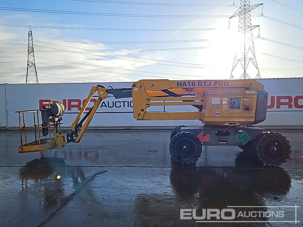 2014 Haulotte HA16RTJ PRO - Nacelle: photos 2 2014 Haulotte HA16RTJ PRO - Nacelle: photos 2