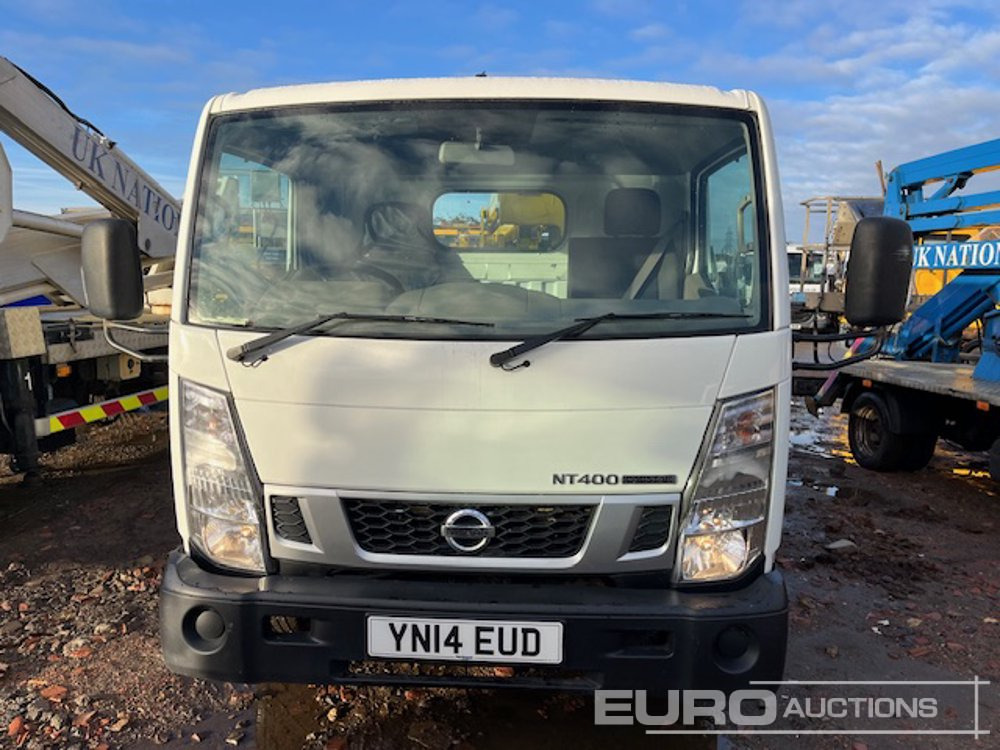 2014 Nissan NT400 CABSTAR - Camion avec nacelle: photos 5 2014 Nissan NT400 CABSTAR - Camion avec nacelle: photos 5