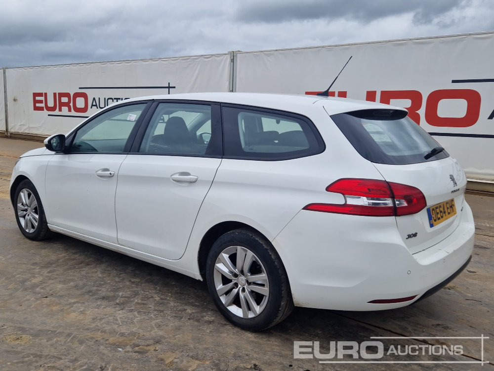 2014 Peugeot 308 - Voiture: photos 3 2014 Peugeot 308 - Voiture: photos 3
