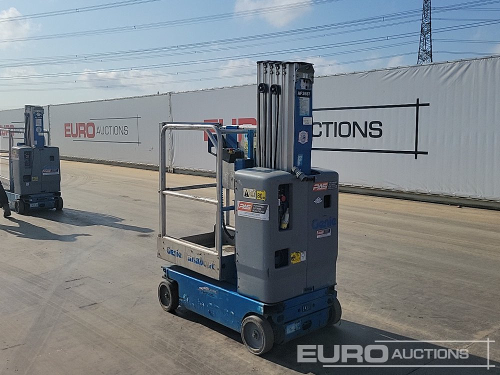 2015 Genie GR-20 - Nacelle: photos 3 2015 Genie GR-20 - Nacelle: photos 3