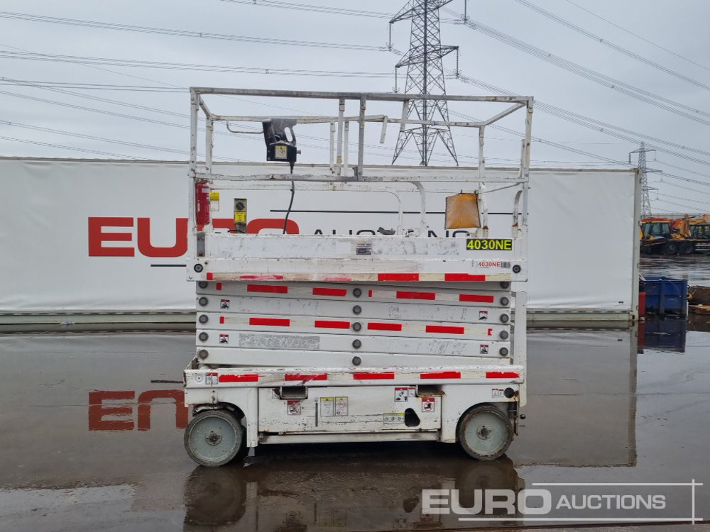 2015 Haulotte Compact 14 - Nacelle: photos 2 2015 Haulotte Compact 14 - Nacelle: photos 2