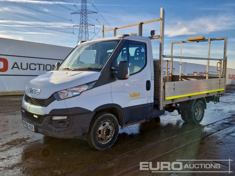 2015 Iveco Daily 35C13 - Fourgon plateau: photos 1 2015 Iveco Daily 35C13 - Fourgon plateau: photos 1