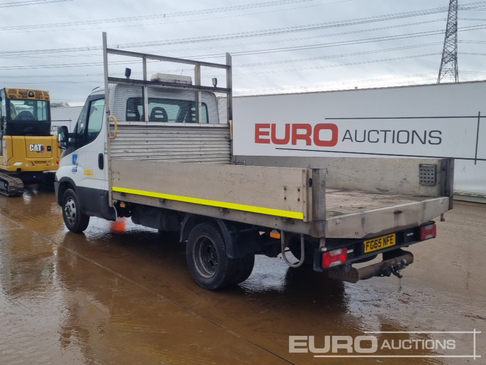 2015 Iveco Daily 35C13D - Fourgon plateau: photos 3 2015 Iveco Daily 35C13D - Fourgon plateau: photos 3