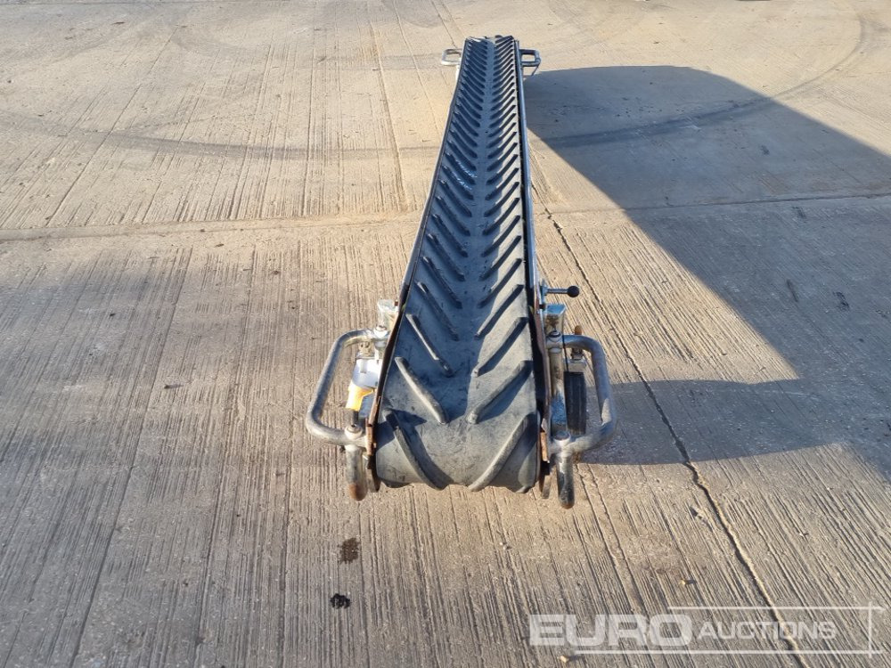 2015 Mace Shifta - Convoyeur: photos 4 2015 Mace Shifta - Convoyeur: photos 4