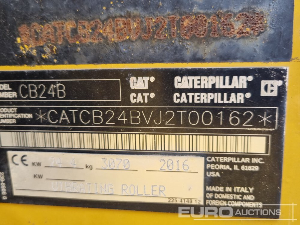 Compacteur 2016 CAT CB24B: photos 36