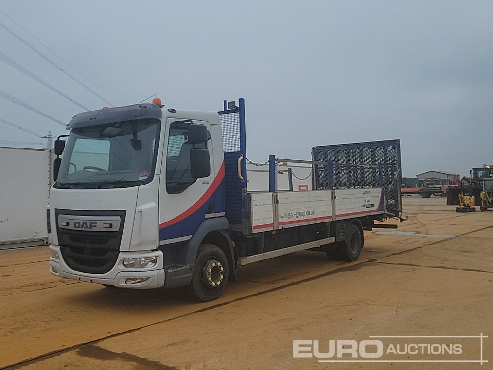2016 DAF 210 - Camion plateau: photos 1 2016 DAF 210 - Camion plateau: photos 1