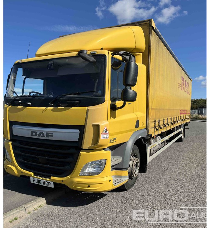 2016 DAF CF250 - Camion à rideaux coulissants: photos 1 2016 DAF CF250 - Camion à rideaux coulissants: photos 1