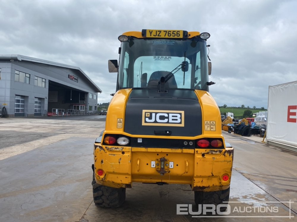 2016 JCB 409 - Chargeuse sur pneus: photos 4 2016 JCB 409 - Chargeuse sur pneus: photos 4
