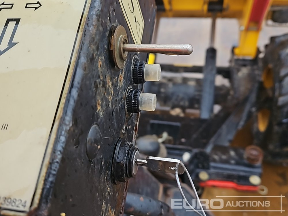 Mini tombereau 2016 JCB 6TFT: photos 31 Mini tombereau 2016 JCB 6TFT: photos 31