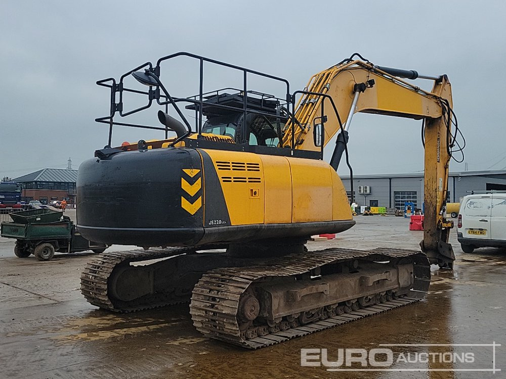 2016 JCB JS220LC - Pelle sur chenille: photos 5 2016 JCB JS220LC - Pelle sur chenille: photos 5