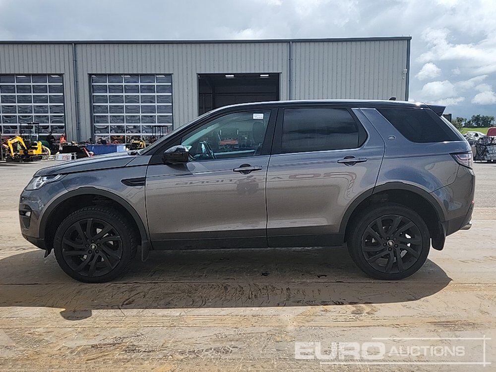 2016 Land Rover Discovery - SUV: photos 2 2016 Land Rover Discovery - SUV: photos 2