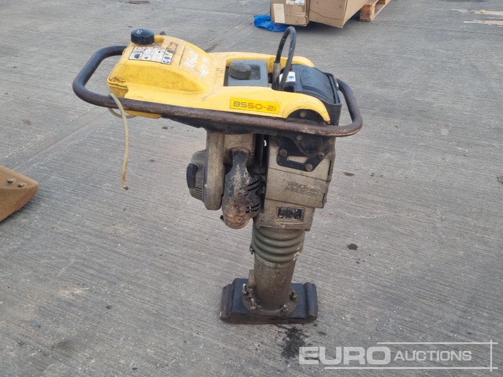2016 Wacker Neuson BS50-2I - Travaux routiers: photos 1 2016 Wacker Neuson BS50-2I - Travaux routiers: photos 1