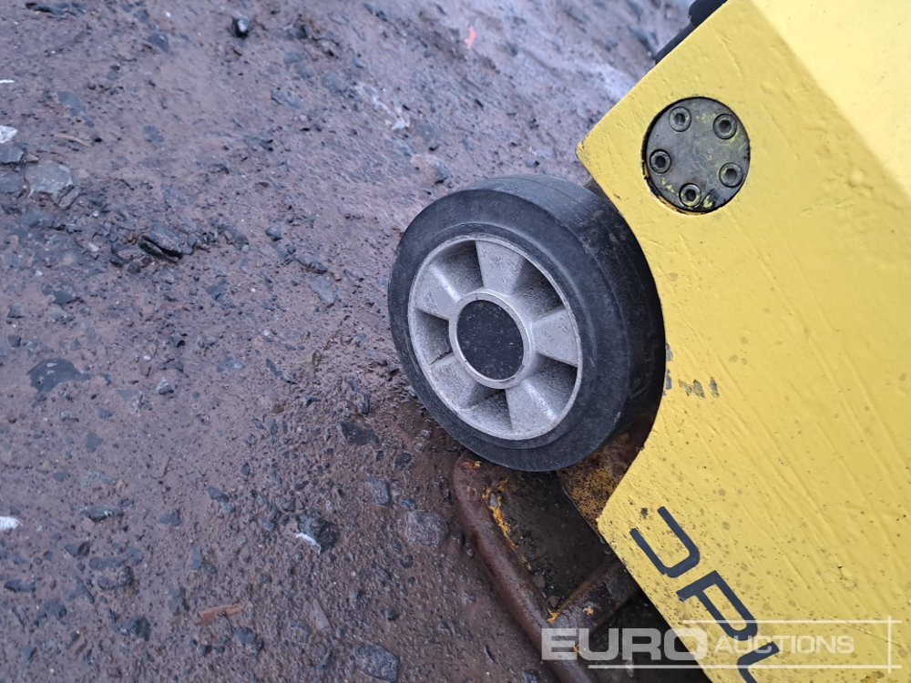 2016 Wacker Neuson DPU2540 - Travaux routiers: photos 5 2016 Wacker Neuson DPU2540 - Travaux routiers: photos 5