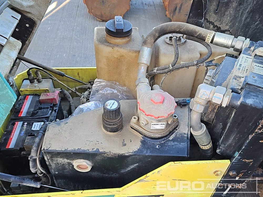 Travaux routiers 2017 Ammann ARR1575: photos 29