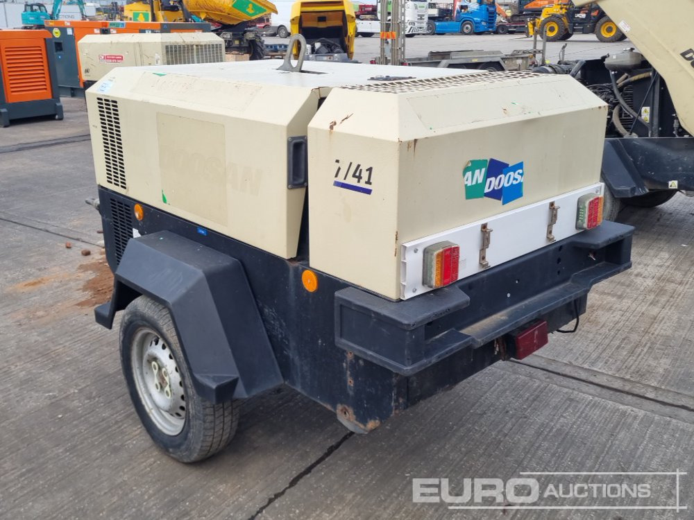 2017 Doosan 741 - Compresseur d'air: photos 3 2017 Doosan 741 - Compresseur d'air: photos 3