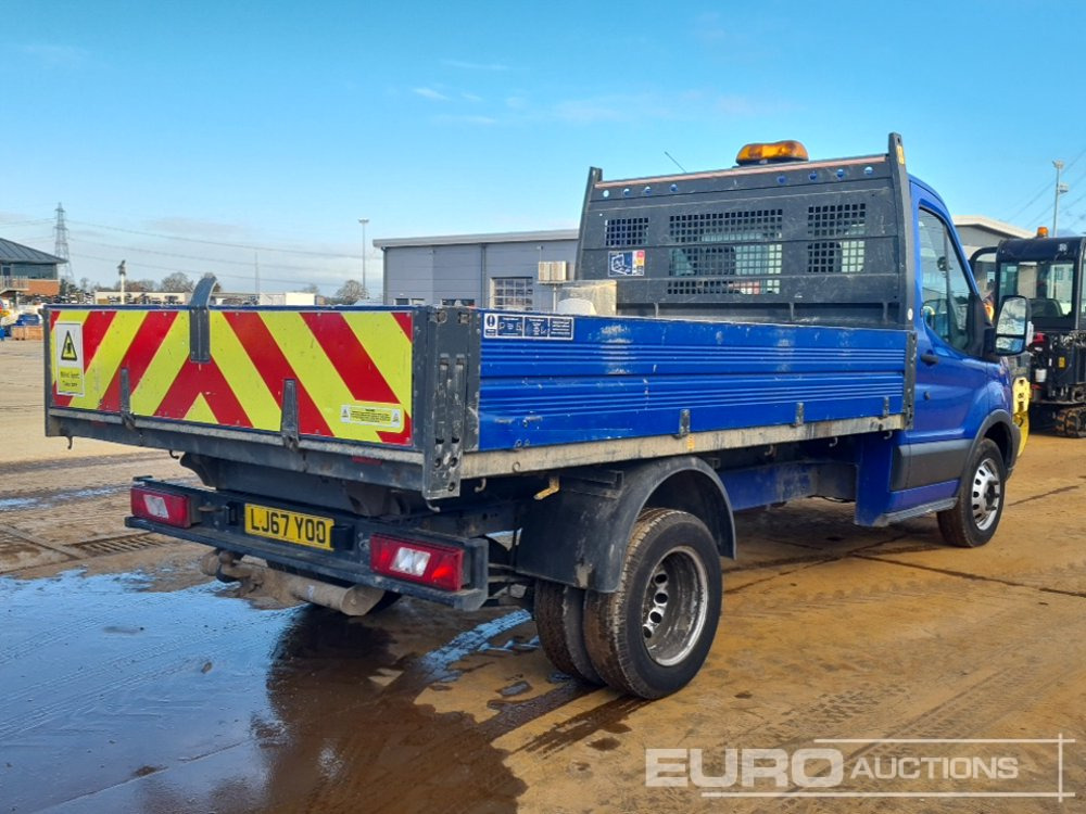 2017 Ford Transit 350 - Utilitaire benne: photos 5 2017 Ford Transit 350 - Utilitaire benne: photos 5