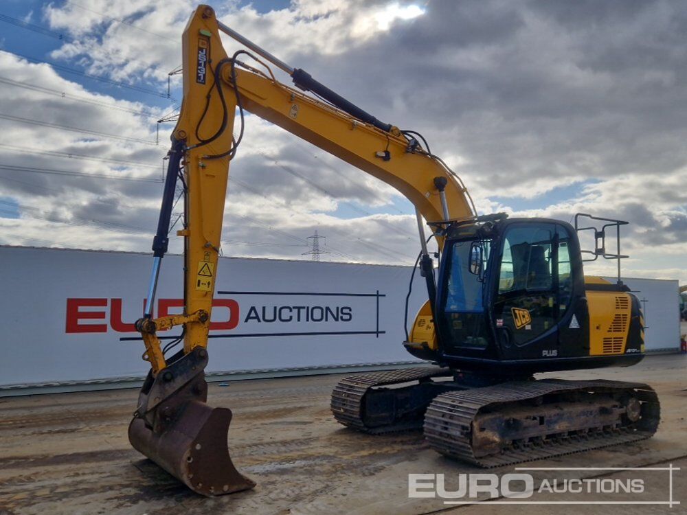 2017 JCB JS131LC - Pelle: photos 1 2017 JCB JS131LC - Pelle: photos 1