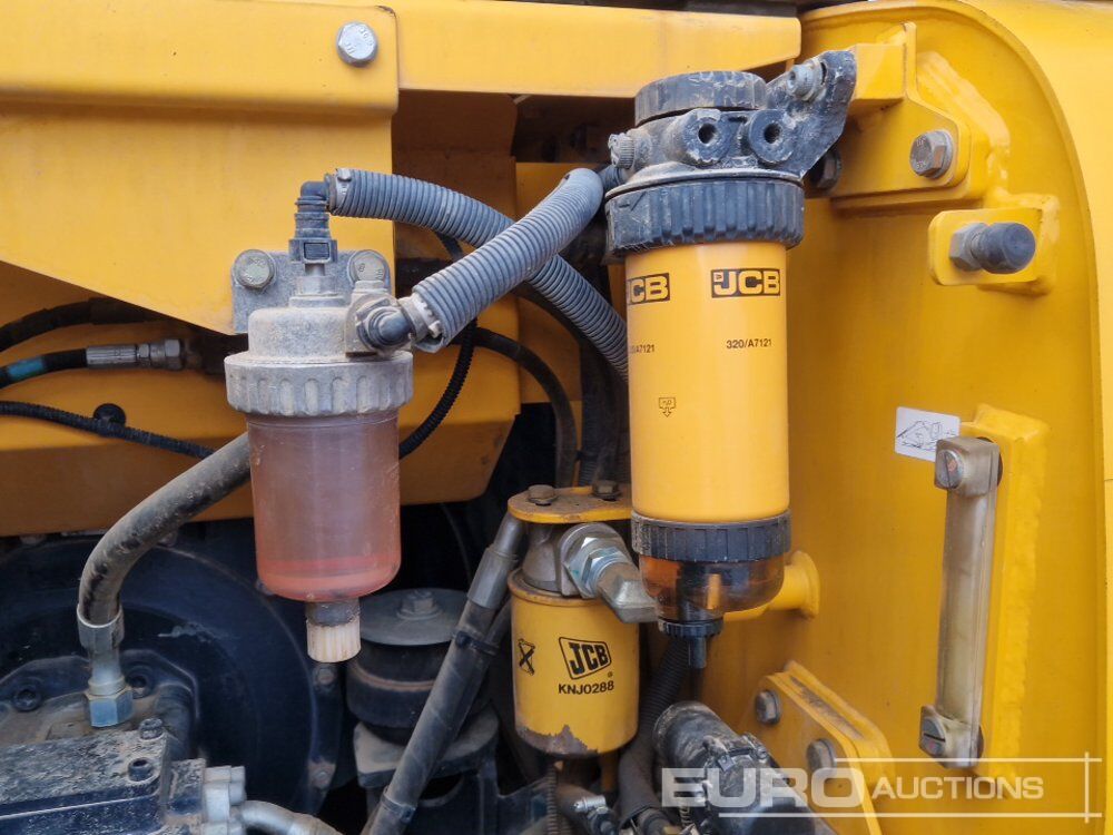 Pelle 2017 JCB JS131LC: photos 32 Pelle 2017 JCB JS131LC: photos 32