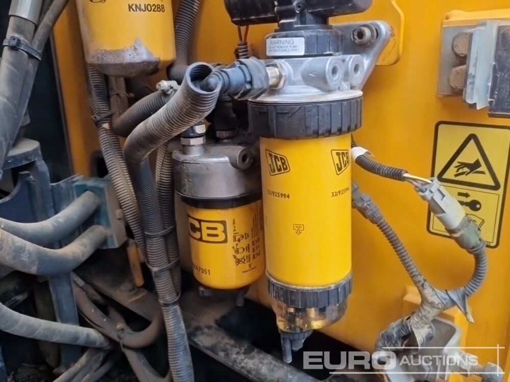 Pelle 2017 JCB JS131LC: photos 34 Pelle 2017 JCB JS131LC: photos 34