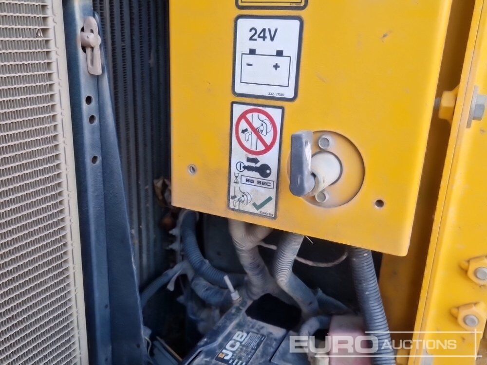 Pelle 2017 JCB JS131LC: photos 30 Pelle 2017 JCB JS131LC: photos 30