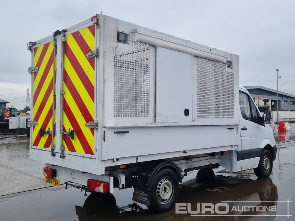 2017 Mercedes Sprinter - Utilitaire benne: photos 5 2017 Mercedes Sprinter - Utilitaire benne: photos 5