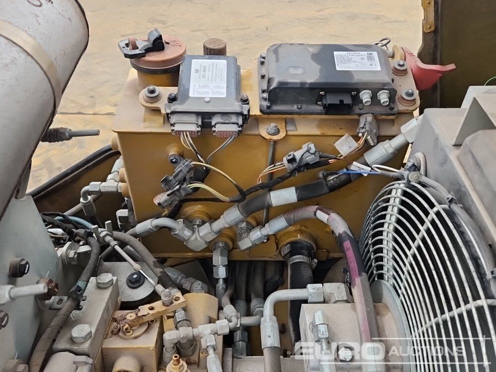 Compacteur 2018 CAT CB2.7: photos 31 Compacteur 2018 CAT CB2.7: photos 31