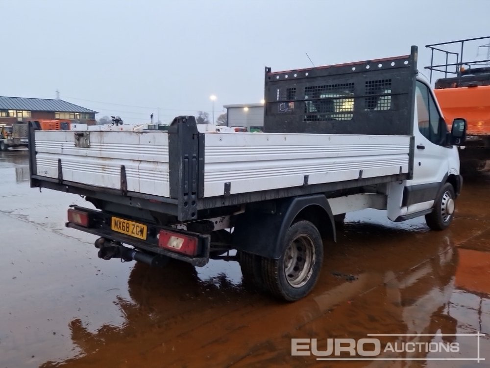 2018 Ford Transit 350 - Utilitaire benne: photos 5 2018 Ford Transit 350 - Utilitaire benne: photos 5