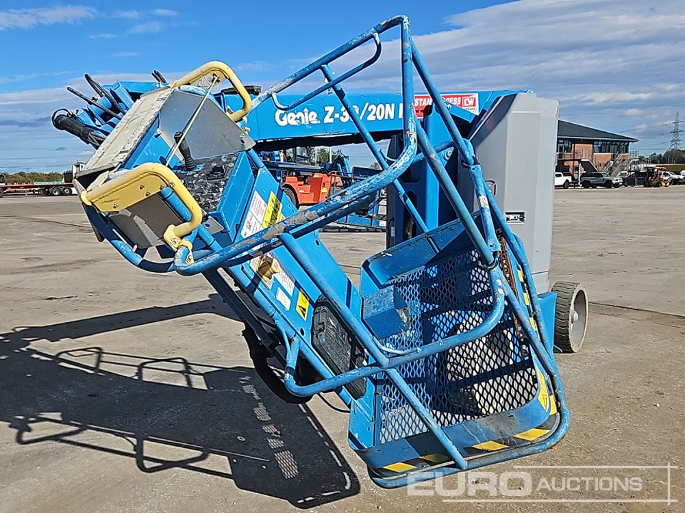 2018 Genie Z30/20N RJ - Nacelle: photos 1 2018 Genie Z30/20N RJ - Nacelle: photos 1