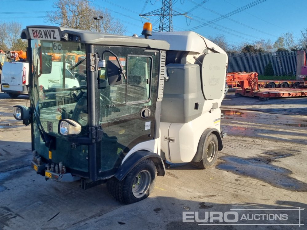 2018 Karcher Articulated Sweeper, Reverse Camera, A/C (Non Runner) - Balayeuse de voirie: photos 1 2018 Karcher Articulated Sweeper, Reverse Camera, A/C (Non Runner) - Balayeuse de voirie: photos 1