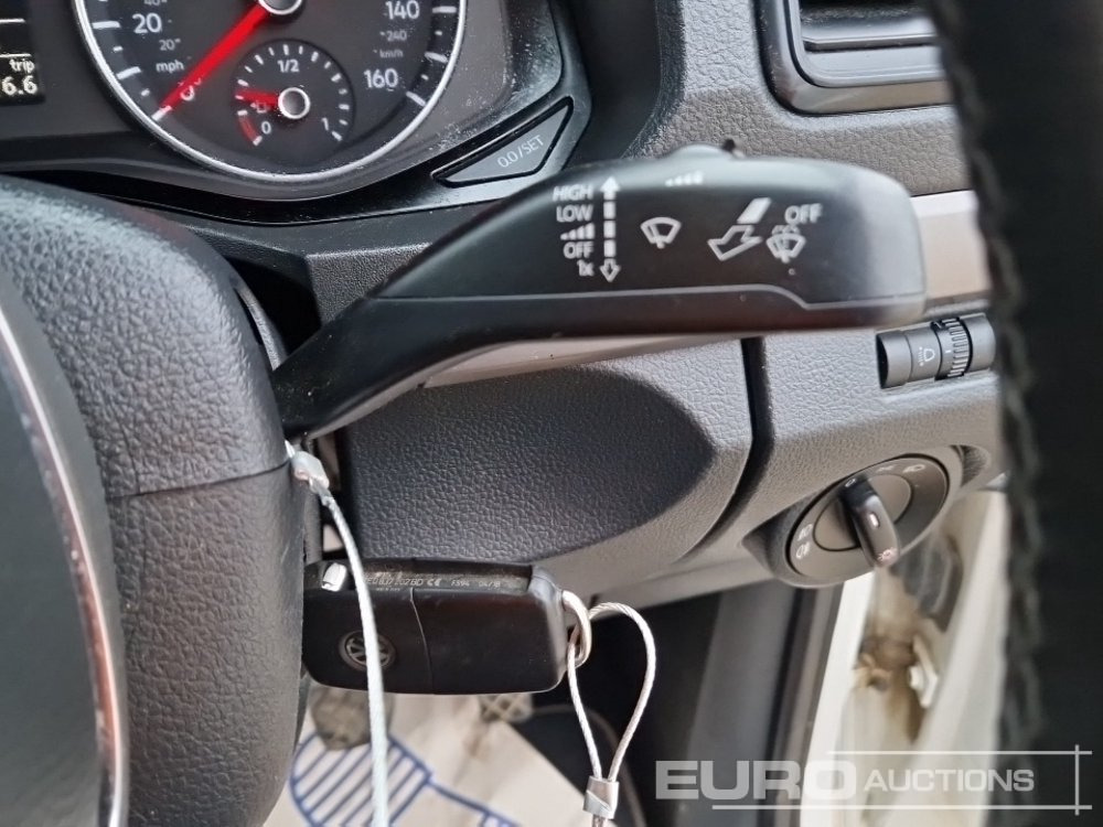 Pick-up 2018 Volkswagen Amarok: photos 33