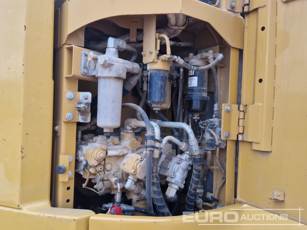 Pelle sur chenille 2019 CAT 315F LCR: photos 38