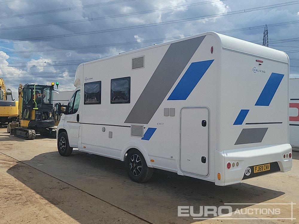 2019 Fiat Ducato - Fourgon aménagé: photos 3 2019 Fiat Ducato - Fourgon aménagé: photos 3