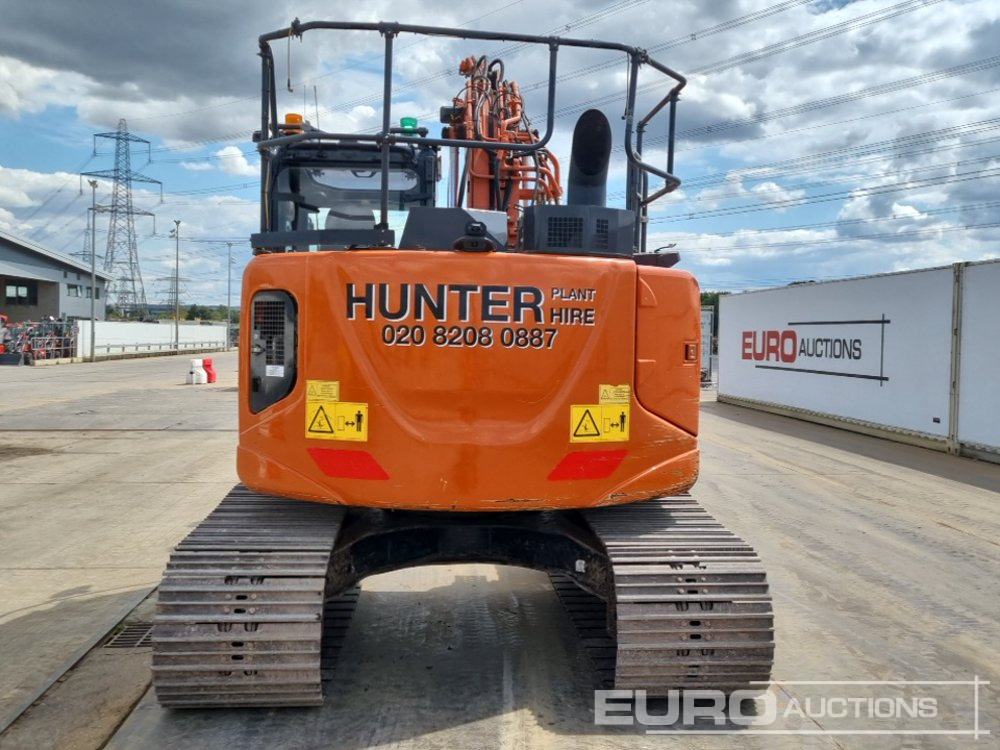 2019 Hitachi ZX135US-6 - Pelle sur chenille: photos 4 2019 Hitachi ZX135US-6 - Pelle sur chenille: photos 4