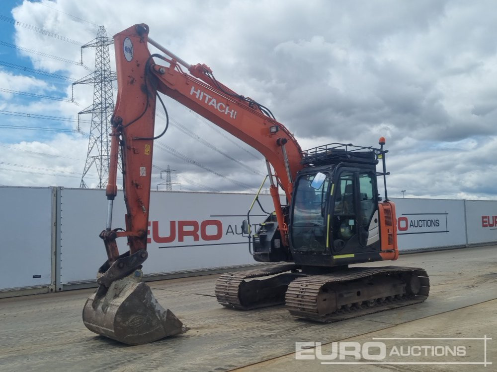 2019 Hitachi ZX135US-6 - Pelle sur chenille: photos 1 2019 Hitachi ZX135US-6 - Pelle sur chenille: photos 1