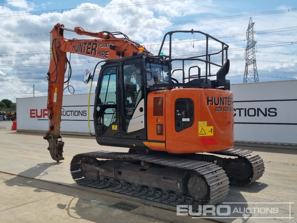 2019 Hitachi ZX135US-6 - Pelle sur chenille: photos 3 2019 Hitachi ZX135US-6 - Pelle sur chenille: photos 3