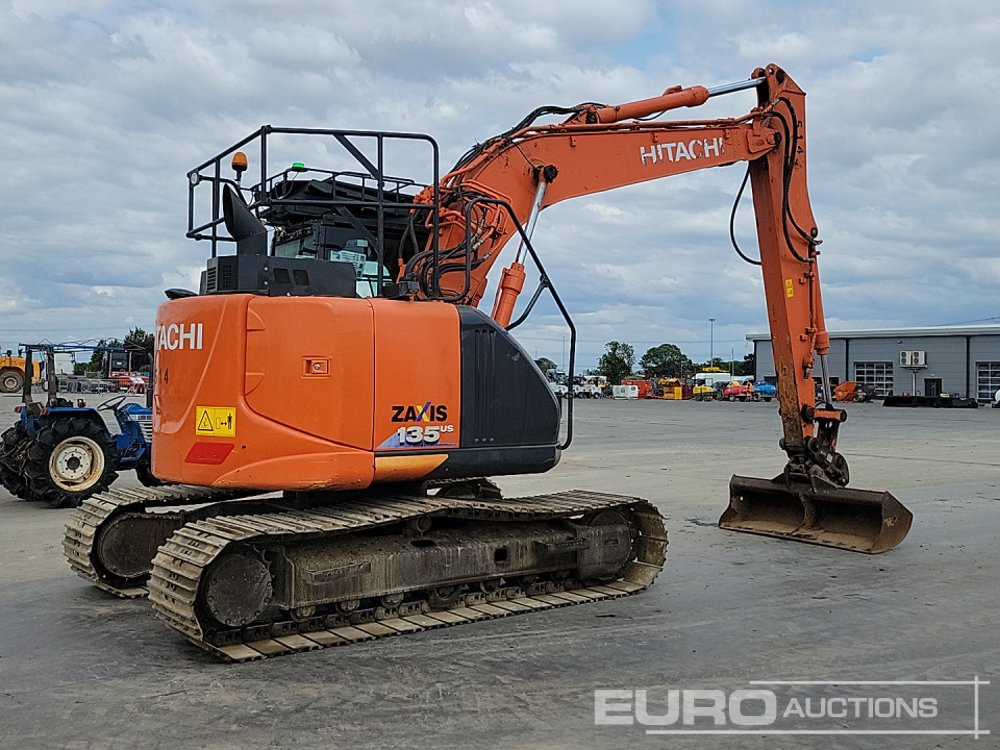 2019 Hitachi ZX135US-6 - Pelle sur chenille: photos 5 2019 Hitachi ZX135US-6 - Pelle sur chenille: photos 5