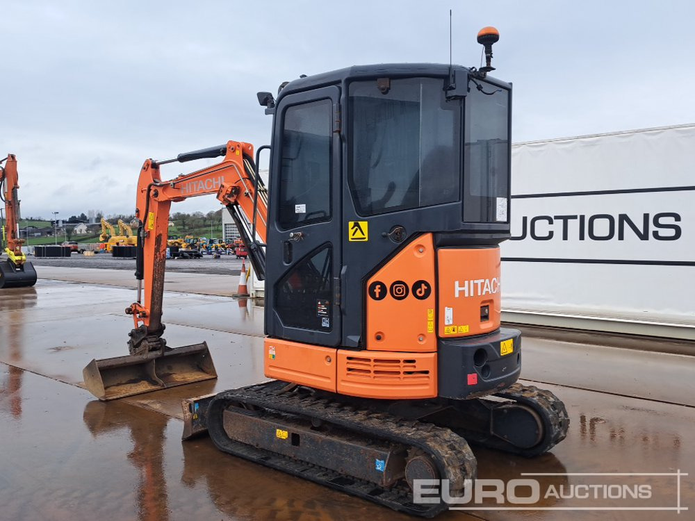 2019 Hitachi ZX26U-5A CR - Mini pelle: photos 3 2019 Hitachi ZX26U-5A CR - Mini pelle: photos 3