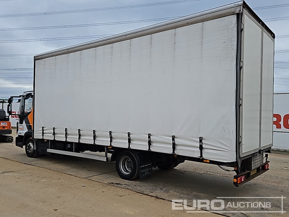 2019 Iveco Euro Cargo 75-160 - Camion à rideaux coulissants: photos 3 2019 Iveco Euro Cargo 75-160 - Camion à rideaux coulissants: photos 3