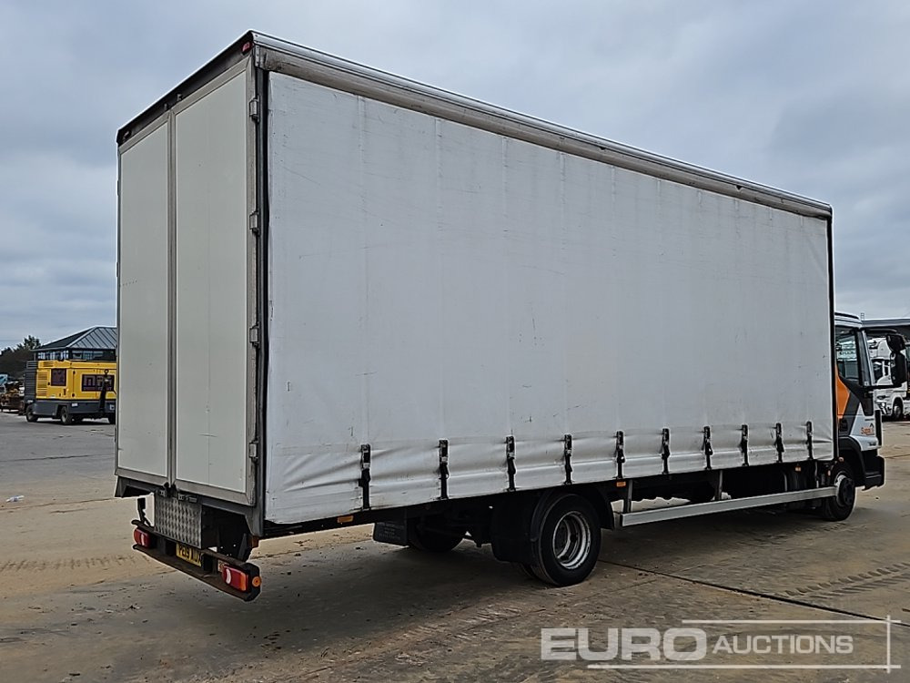 2019 Iveco Euro Cargo 75-160 - Camion à rideaux coulissants: photos 5 2019 Iveco Euro Cargo 75-160 - Camion à rideaux coulissants: photos 5