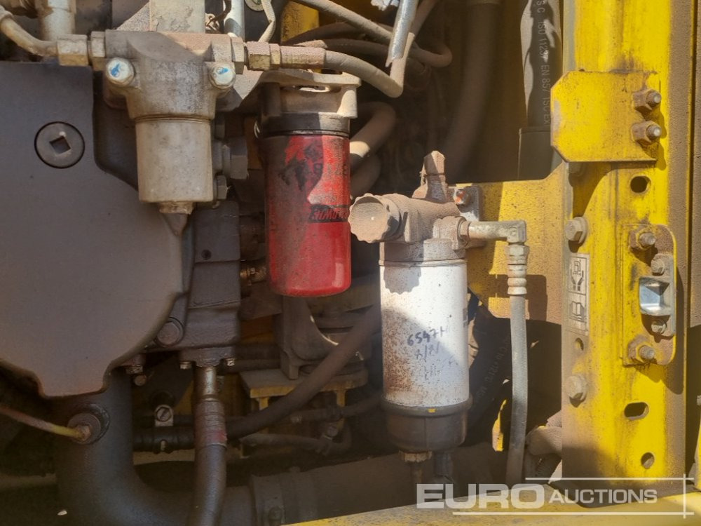 Pelle sur chenille 2019 Komatsu PC210LC-11: photos 28