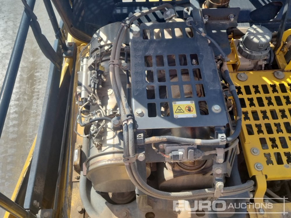 Pelle sur chenille 2019 Komatsu PC210LC-11: photos 31